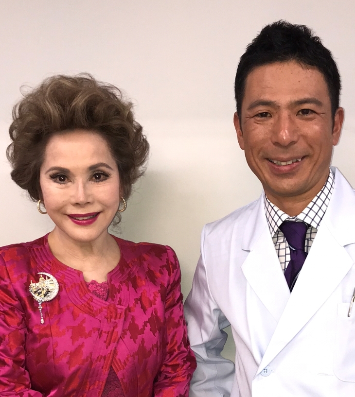 デビ婦人